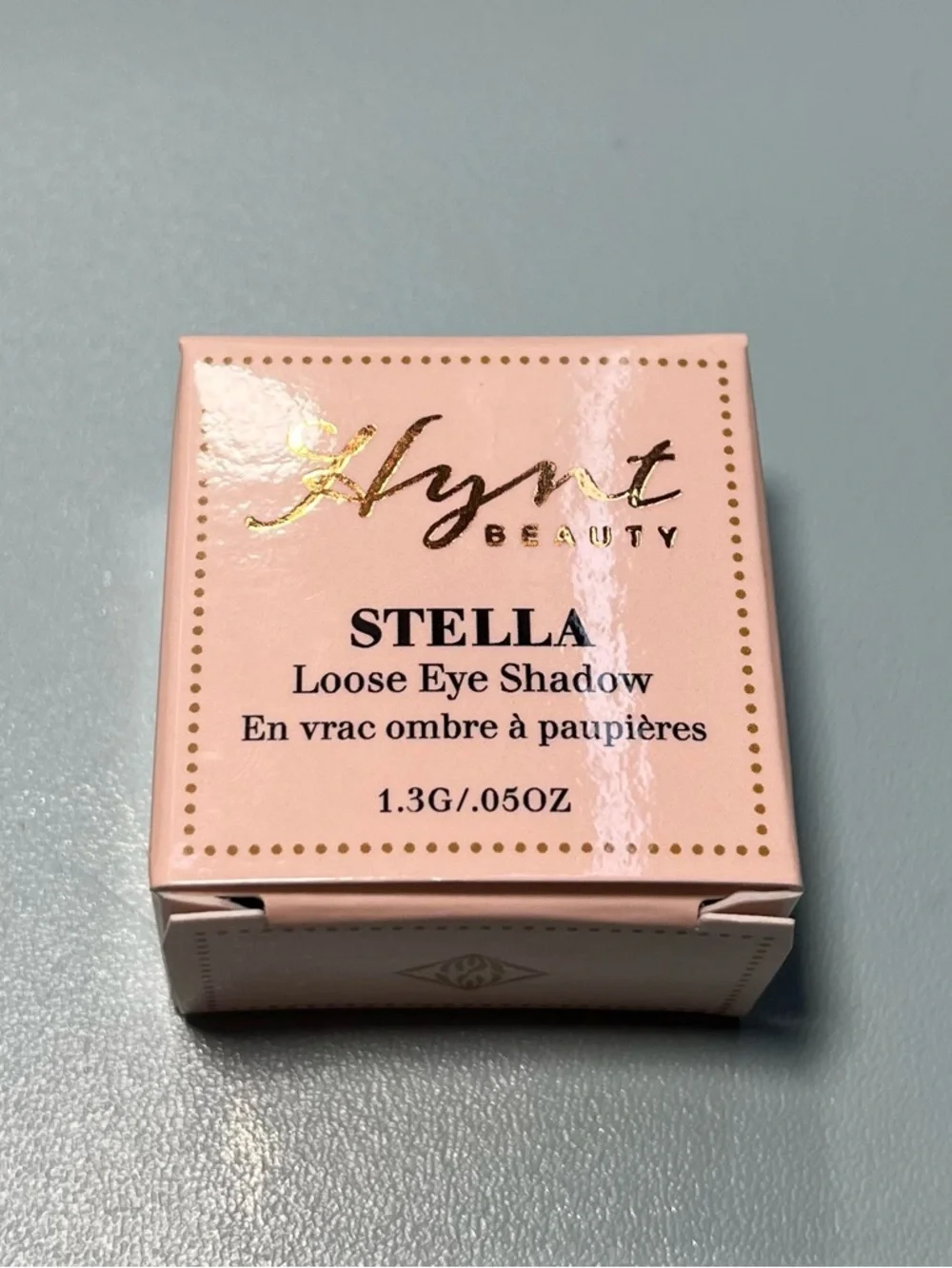 Hynt Beauty Stella Loose Powder Eyeshadow in Royal Amethyst Purple Shimmer New